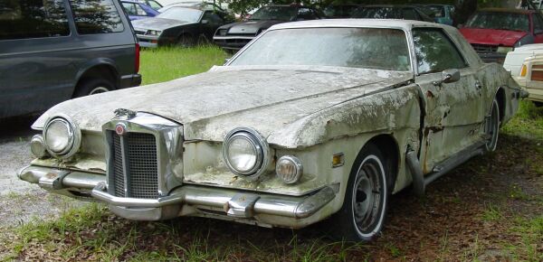 Stutz Blackhawk