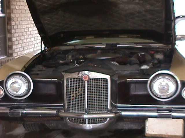 Stutz Blackhawk 1975, owned by Johnnie Taylor