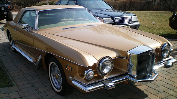 1975 Stutz Blackhawk