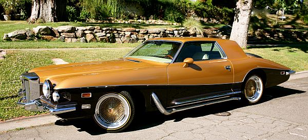 Stutz Blackhawk