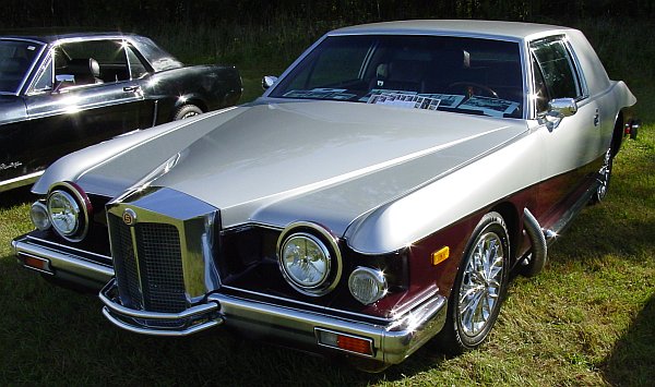 1981 Blackhawk at Car Show