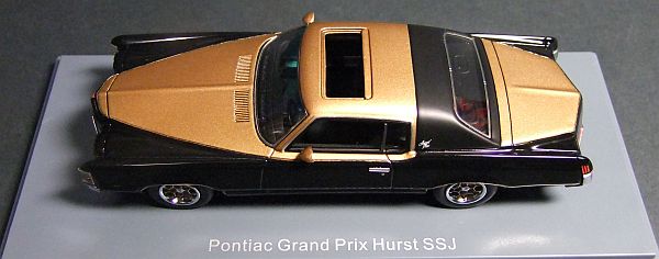 ネオ/'72Pontiacポンティアック GrandPrixグランプリ 1/43