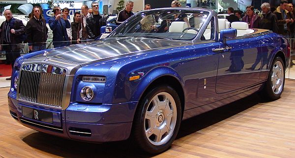 RR Phantom Drophead Coupe In 2007 RollsRoyce presented the production