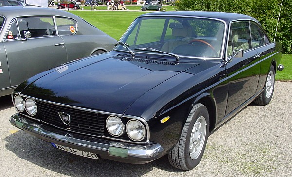 lancia 2000 coupe