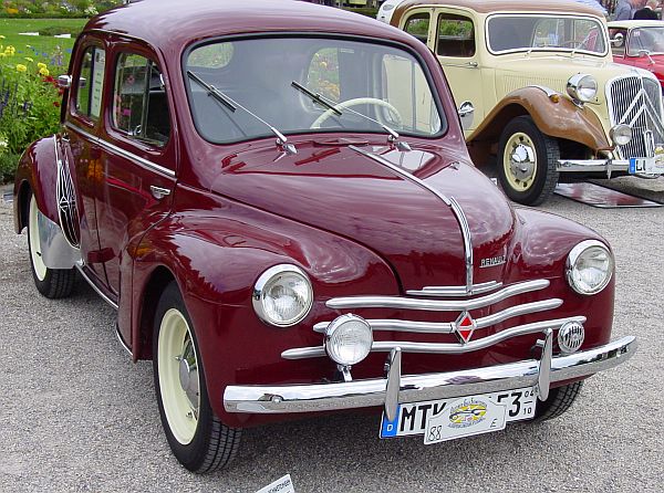 1955 Renault 4CV Cremeschnittchen