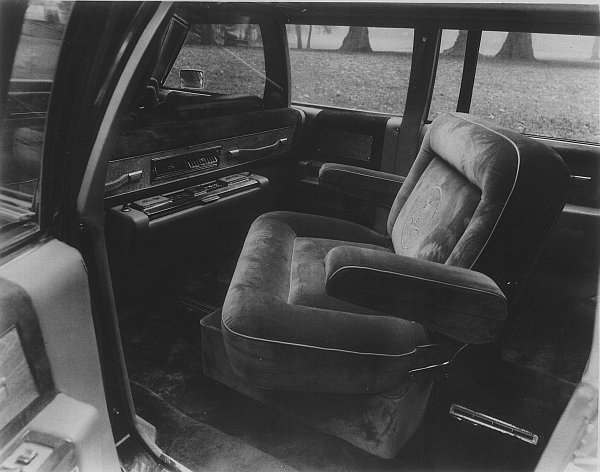 Stutz Royale interior