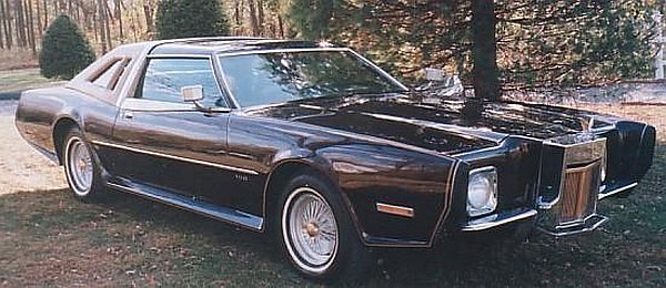 1972 Titan, based on Ford Thunderbird