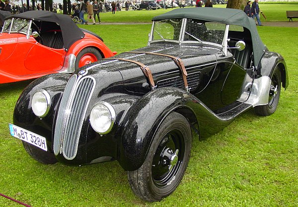 BMW 328. Another 328 Roadster in the rain, only the third one was sitting 