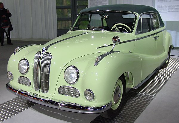 ve09bmw502baur4a.jpg